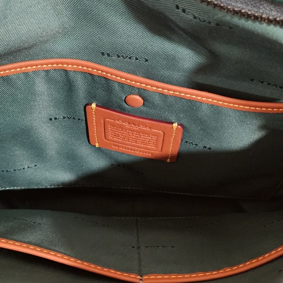 Coach Green Leather Shoulder Bag - Picture 2 of 7